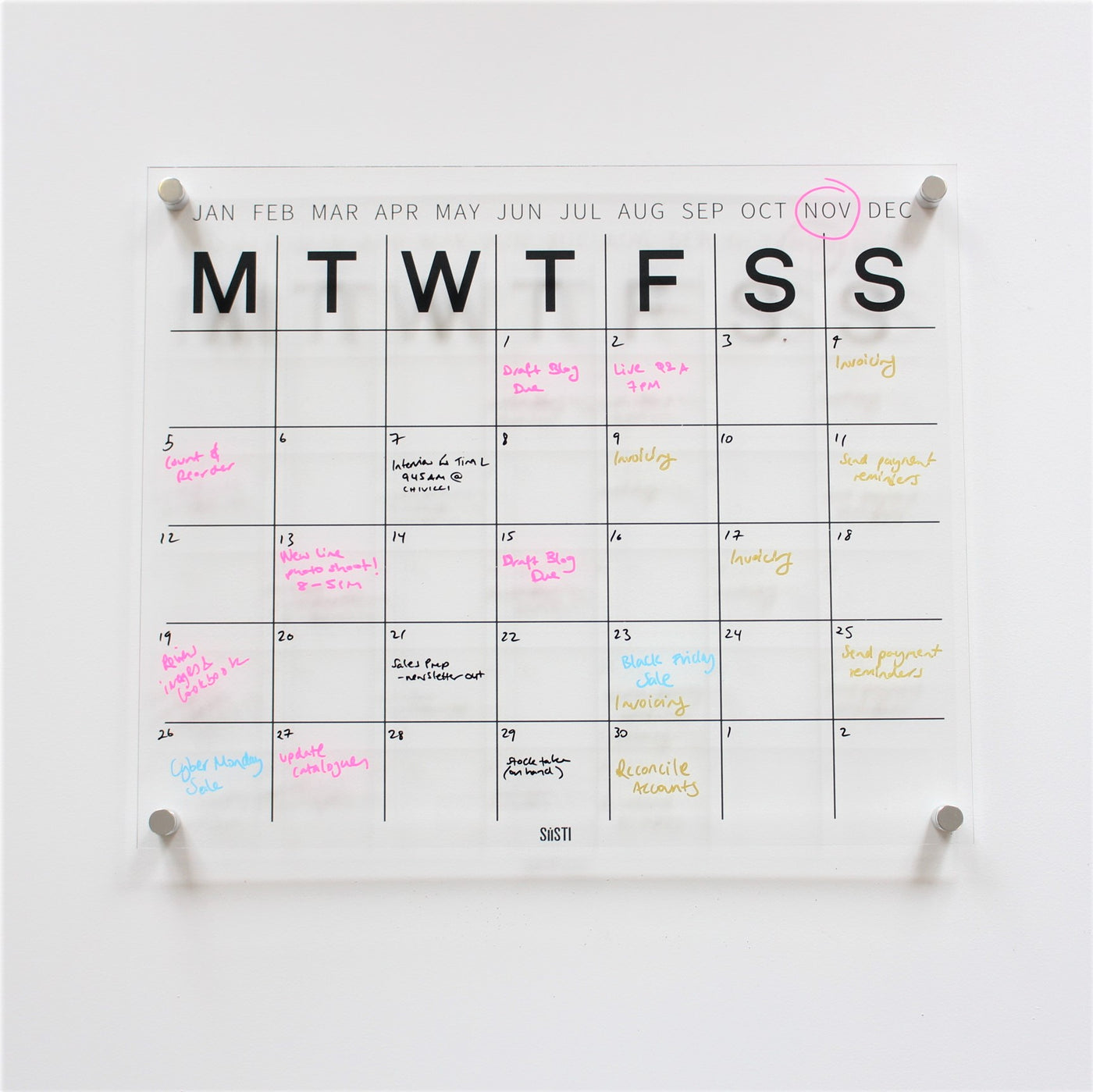 Siisti clear acrylic wall calendar