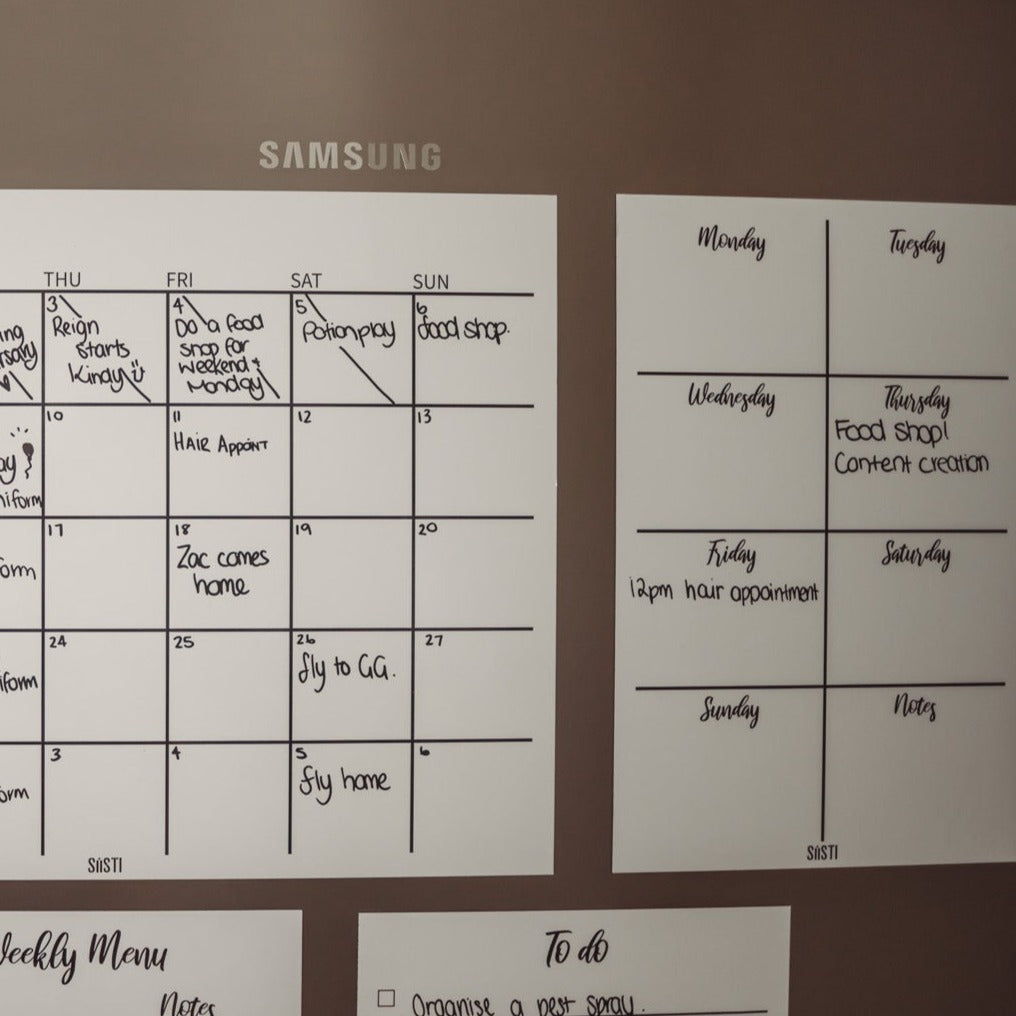 Siisti Weekly Magnetic Fridge Planner on fridge